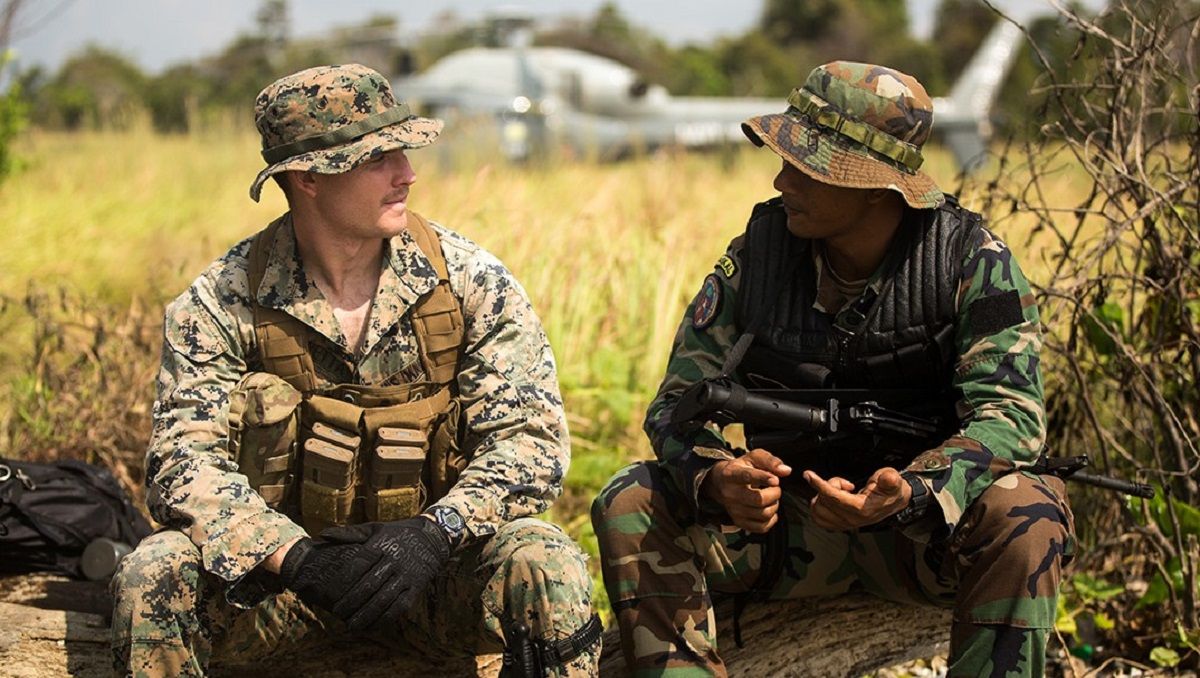 US Marine and Malaysian Soldier Wearing Boonies