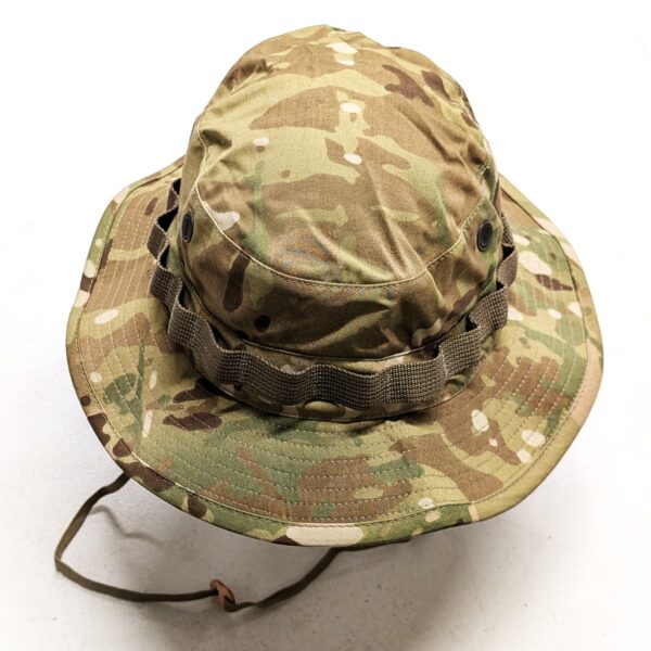 a government issue MultiCam boonie cover