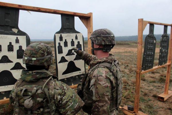 Army-M4-qualification-range-Targets